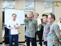 Kawal Swasembada Pangan, Menteri Hanggodo Cek Bendungan di Malang