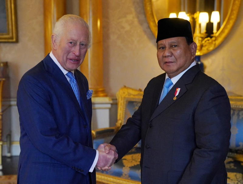 Presiden Prabowo Subianto menemui Perdana Menteri (PM) Keir Starmer di London, Inggris, Kamis (21/11/2024). (REUTERS/Mina Kim/Pool) Presiden Prabowo Subianto menemui Perdana Menteri (PM) Keir Starmer di London, Inggris, Kamis (21/11/2024). (REUTERS/Mina Kim/Pool)