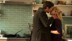 Dedikasi Florence Pugh untuk We Live In Time Bikin Kagum
