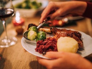 Duh! Sudah Kenyang Makan Tapi 5 Pengunjung Restoran Ini Tak Mau Bayar