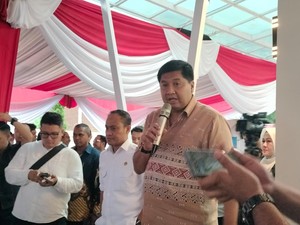 Tinjau Rumah Korban Gempa Cianjur, Ara Cecar Kejelasan Sertifikat Rumah