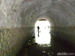Terowongan Peninggalan Belanda yang Menyimpan Mitos di Sukabumi