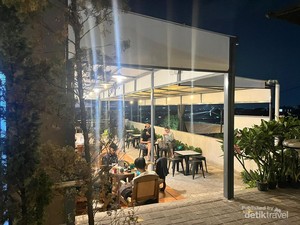 Menjajal Kedai Kopi yang Punya Menu Creamy Delight di Bandung