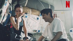 Viral Adegan Panas Lee Min Ho & Gong Hyo Jin di Drakor When the Stars Gossip