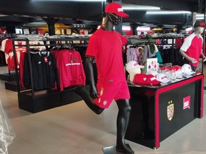 Cuan dari Merchandise Bali United
