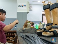 BRI Salurkan Beasiswa & Sarana Pendidikan ke YPAC Jakarta