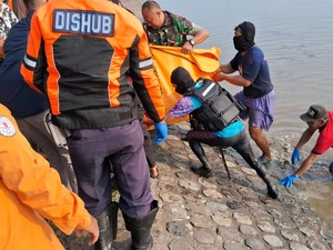 Mahasiswa Pelayaran Hanyut Saat Mancing di Semarang Ditemukan Tewas