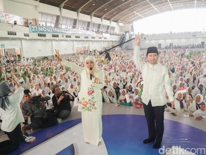 Khofifah-Emil Tutup Kampanye dengan Zikir, Doa, dan Selawat