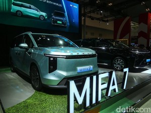 Datang ke Indonesia, Maxus Jadi Lexus LM dan Toyota All New Alphard Killer?