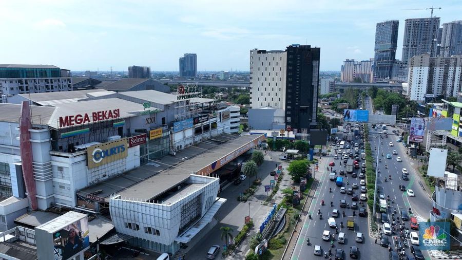 Pusat perbelanjaan atau mall yang dibangun di berbagai kawasan.di Kota Bekasi. (CNBC Indonesia/Tias Budiarto)