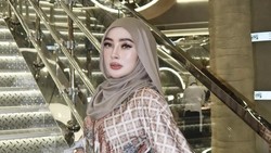 Kronologi Shella Saukia Polisikan Nikita Mirzani