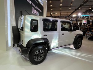 Pembeli Suzuki Jimny 5 Pintu White Rhino Edition Diistimewakan, Tak Perlu Inden