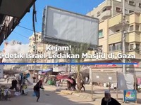 Kejam! Detik-detik Irael Ledakan Masjid di Gaza