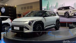 Daftar Mobil Terbaik Dunia Tahun 2025