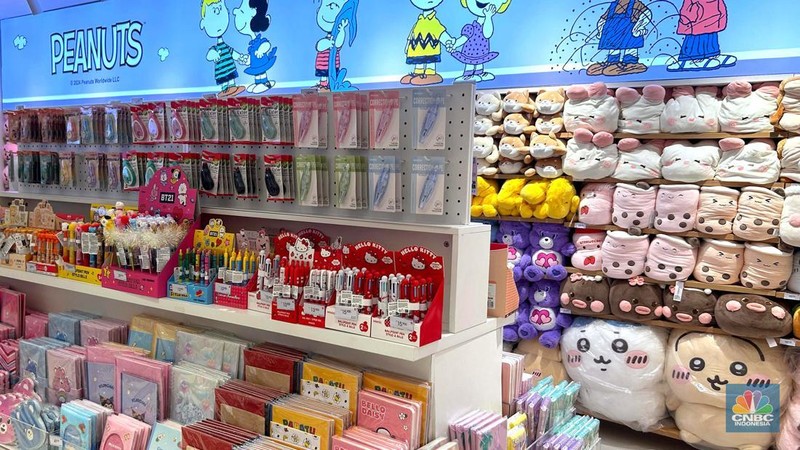 Miniso Pink Baru Buka di Transmart Cilandak. (CNBC Indonesia/Elga)