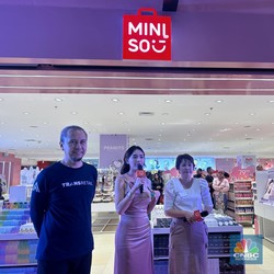 Top! Miniso Bakal Buka di Transmart Cibubur Awal Desember 2024