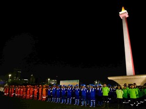 Masa Tenang Pilkada Jakarta, Spanduk di JPO-Pembatas Jalan Dicopot