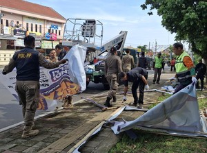 Masa Tenang Pilkada, APK di Pohon-Angkot di Kota Bogor Dicopot