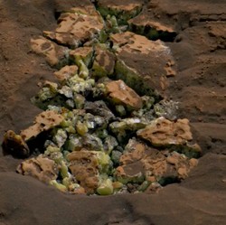Ahli Astronomi Usul Manusia Tabrak Mars Pakai Asteroid, Ini Alasannya