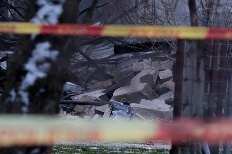 Smoke billows following a DHL cargo plane crash in Vilnius, Lithuania, November 25, 2024. REUTERS/Andrius Sytas
