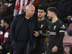 Dear Liverpool, Dua Raksasa Sudah Menunggumu