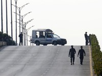 Pakistan Tiba-Tiba Lockdown, Jalan Diblokir-Jaringan Seluler Diputus