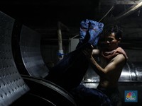 Geliat Bisnis Konveksi di Tengah Deras Protes Kenaikan PPN Jadi 12%