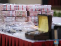 Bandar Judi Online China Ditangkap di Batam, Raup Rp 248 Miliar