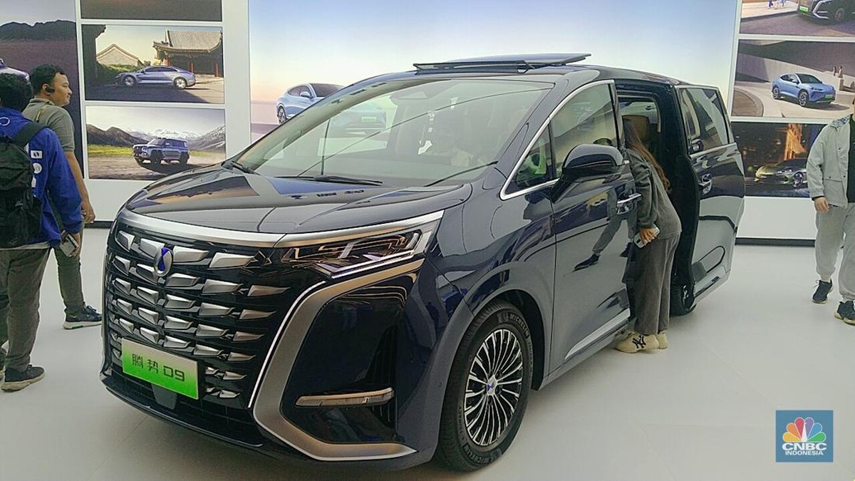 BYD Siap Guncang Pasar MPV Mewah dengan Pesaing Alphard yang Menggelegar