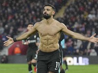 Mohamed Salah Sindir UEFA Soal Foto Atlet Bola Palestina