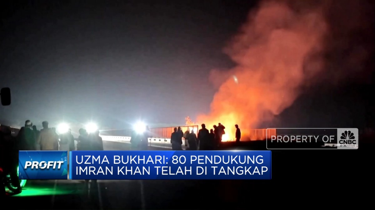 Video Dramatis: Ketegangan Pakistan Meningkat Usai Bentrok Polisi dengan Pendukung Imran Khan