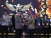PTBA Raih Platinum di Asia Sustainability Reporting Rating 2024