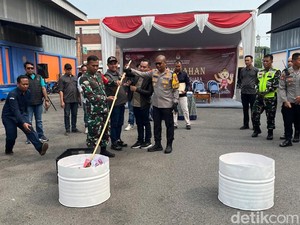 1.958 Surat Suara Pilkada 2024 Dibakar di Mojokerto