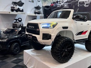 Toyota Hilux GR Sport Versi Mainan Anak-anak Meluncur, Harga Rp 6 Jutaan