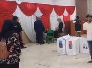 Cagub Jabar Acep Adang Akan Mencoblos di TPS 04 Cipakat Tasikmalaya