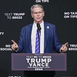 Krisis AS Makin Ngeri? Menkeu Trump: Tak Ada Jaminan Tidak Resesi