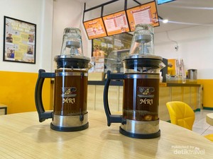Menyeruput Minuman Rempah di Bandung, Cocok Buat Nongkrong Musim Hujan
