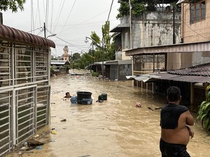 Pilu Warga Medan Kebanjiran Saat Hari Pencoblosan