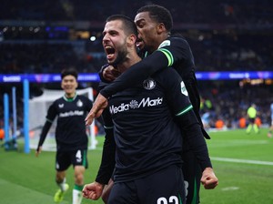 Bek Ini Kena PHP Al Nassr: Terkurung di Hotel, Batal Direkrut