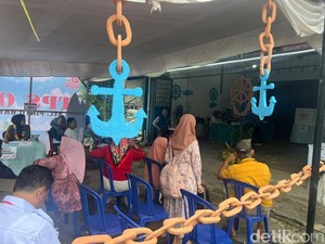 TPS Unik Pilkada di Bengkulu: Tema Bajak Laut hingga Rumah Adat