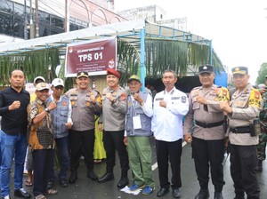 Kapolres-Pejabat Polda Riau Keliling TPS Pastikan Pencoblosan di Dumai Aman
