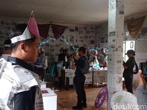 Pesan Literasi dari TPS Koran Bekas Tasikmalaya