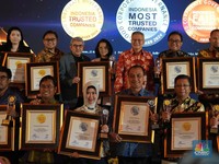 Mantap! WIKA Raih 2 Penghargaan Corporate Governance