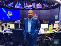 Andrinof Chaniago Ungkap Rencana PPN Naik 12% Tanda Negara Kurang Duit