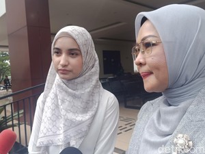 Video KDRT Armor Diputar Ulang di Persidangan, Cut Intan Menangis