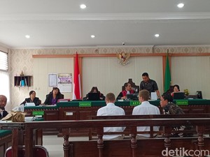 Cerita Bule Kembar Ukraina Jadi Pegawai di Pabrik Narkoba di Bali