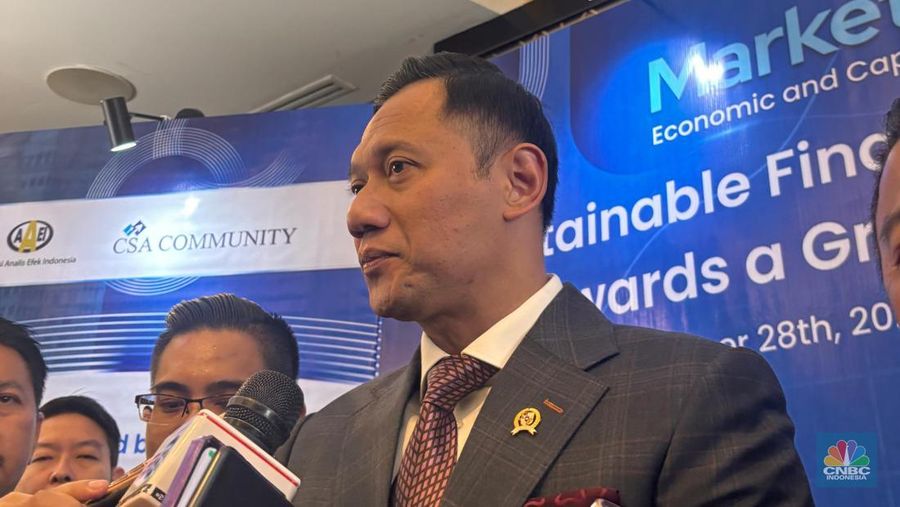 Menteri koordinator, Menko bidang infrastruktur dan pembangunan kewilayahan, Agus Harimurti Yudhoyono (AHY). (CNBC Indonesia/Mentari Puspadini)