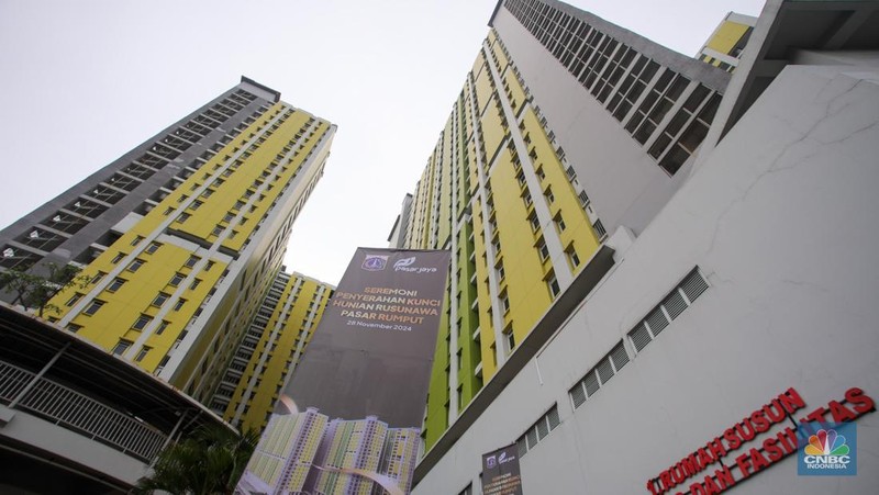 Suasana penyerahan kunci Rumah Susun Sewa (Rusunawa) Pasar Rumput, Jakarta, Kamis (28/11/2024). (CNBC Indonesia/Faisal Rahman)