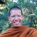 Ven Ajahn Siripanyo. (Tangkapan Layar Youtube)