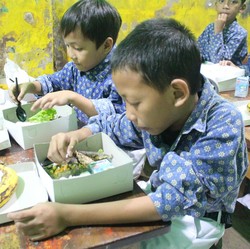 BUMN Ini Gelar Uji Coba Program Makan Bergizi Gratis Pakai Ikan